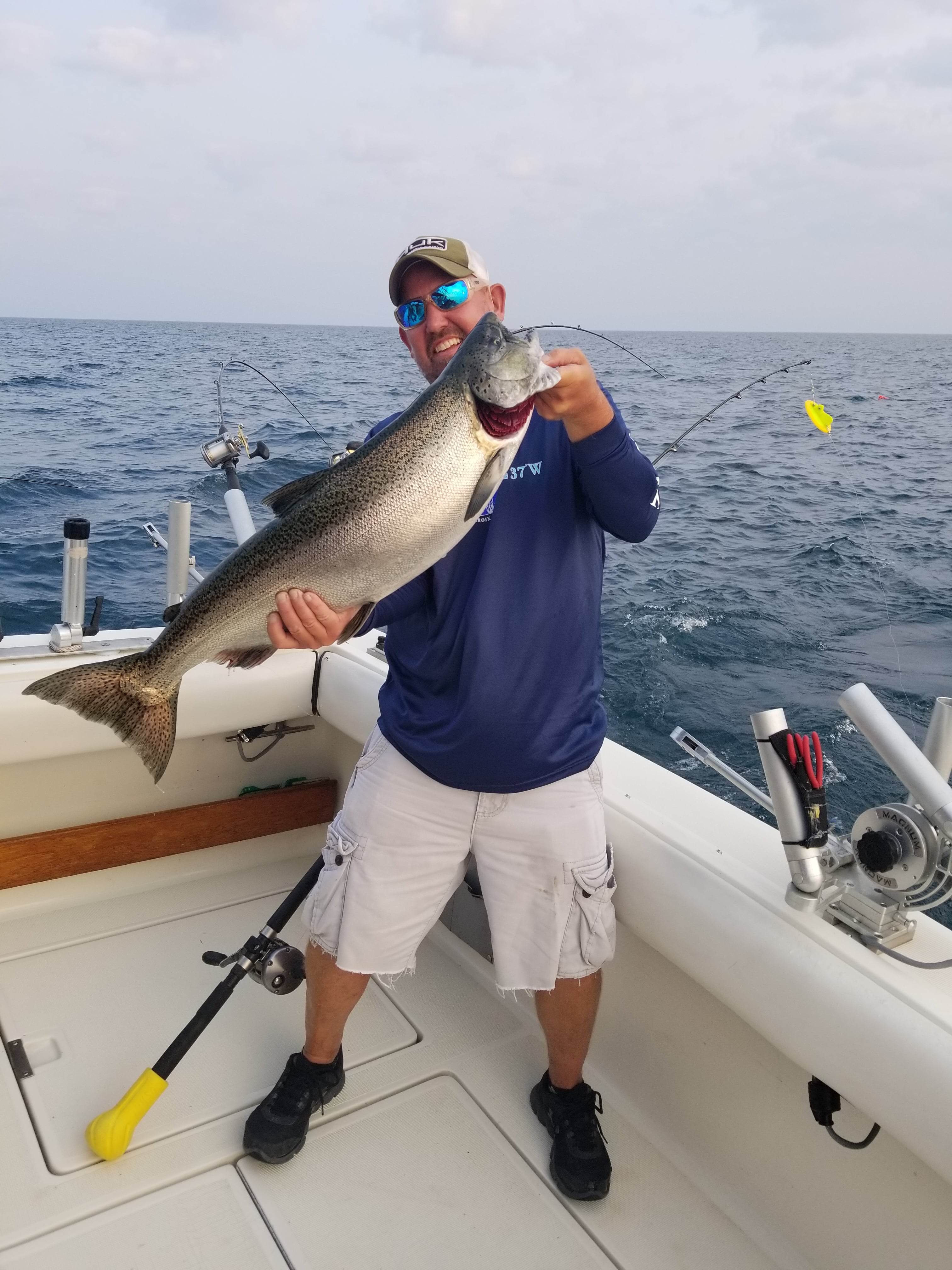 Salmon Fishing Charters Ludington, MI Double Trouble Sportfishing